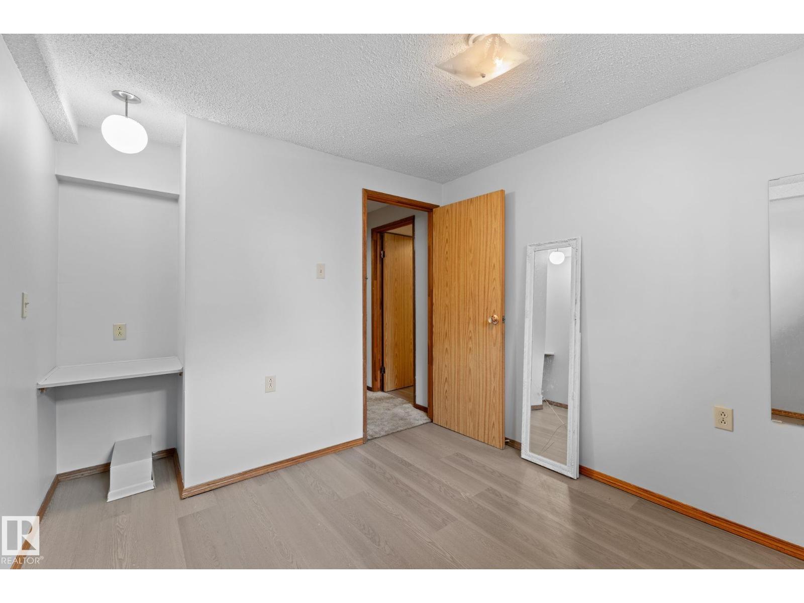 3019 139 AV NW NW - 29