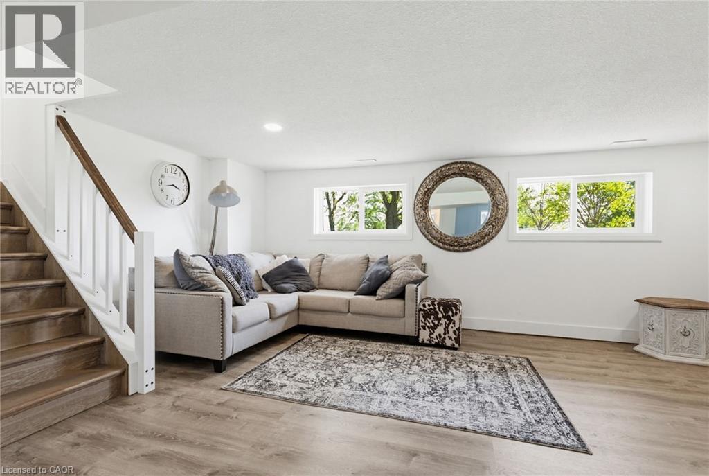 260 BINBROOK Road - 24