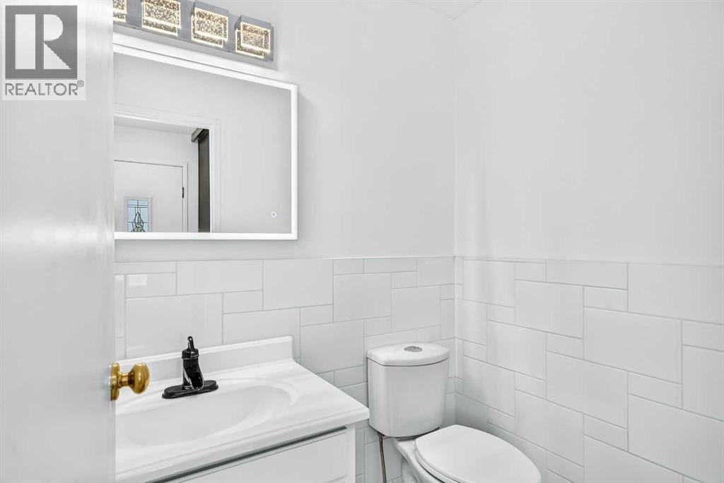 10 Erin Ridge Place SE - 11
