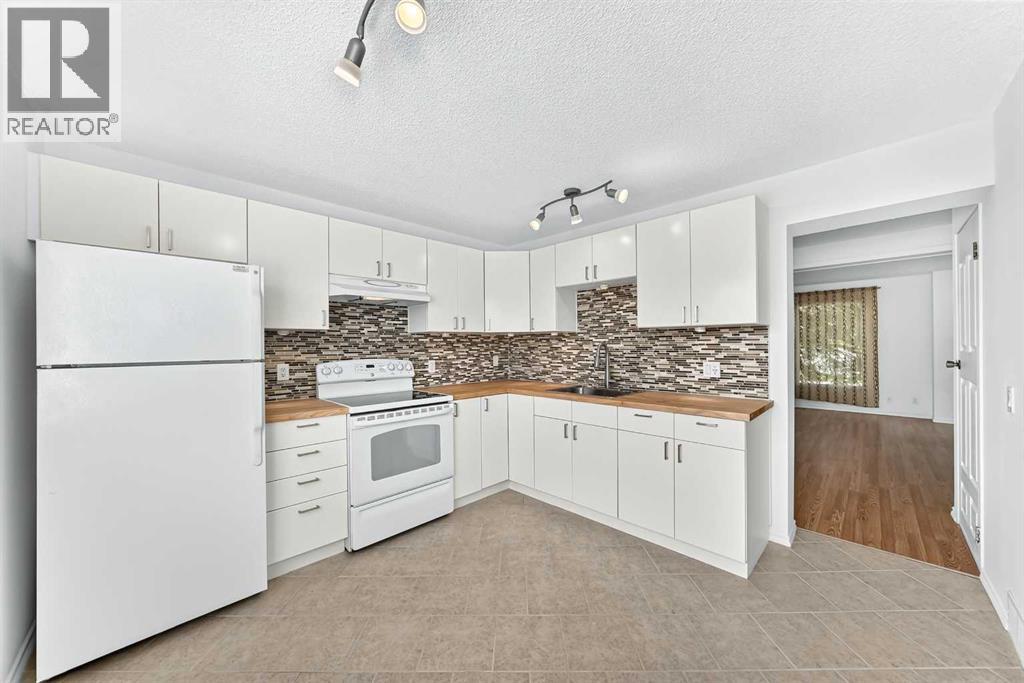 10 Erin Ridge Place SE - 3
