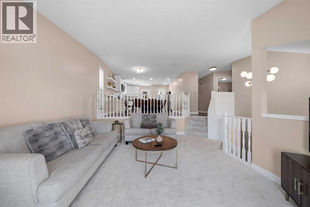 71 Riverglen Crescent SE - 6
