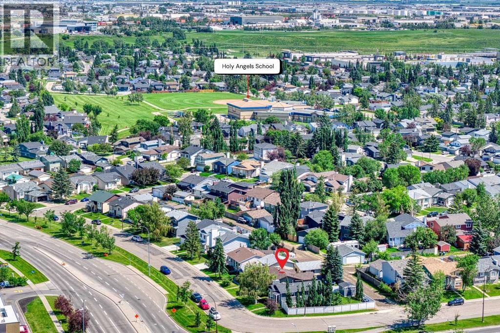 71 Riverglen Crescent SE - Image 37