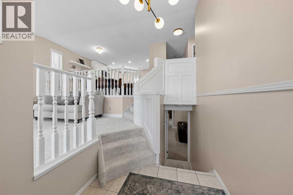 71 Riverglen Crescent SE - 2