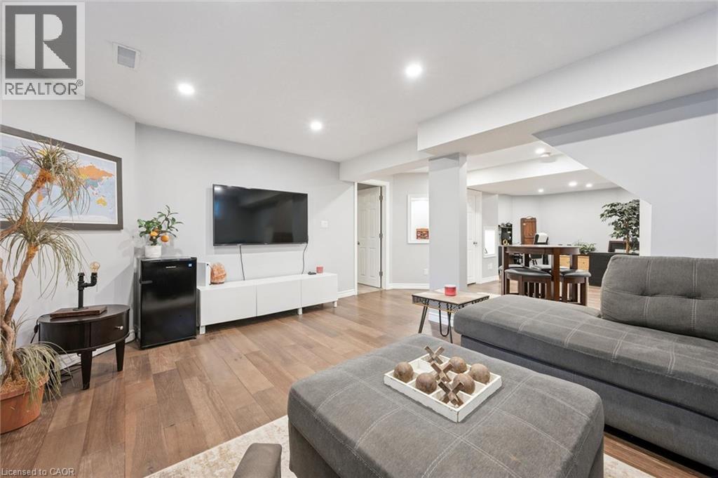916 RUSH MEADOW Court - 38