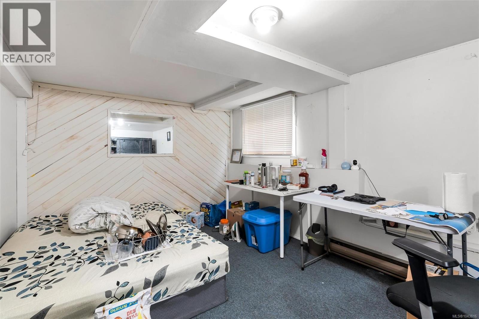 2652 Blackwood St - 38