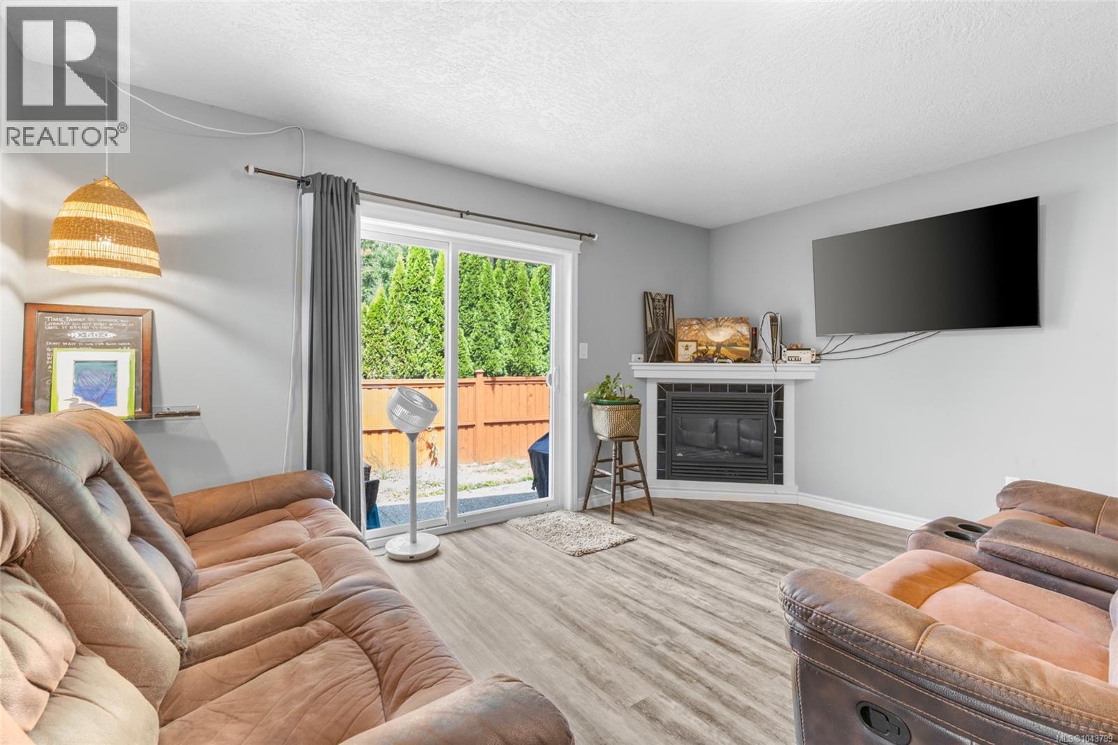 1630 Kristin Way - 12