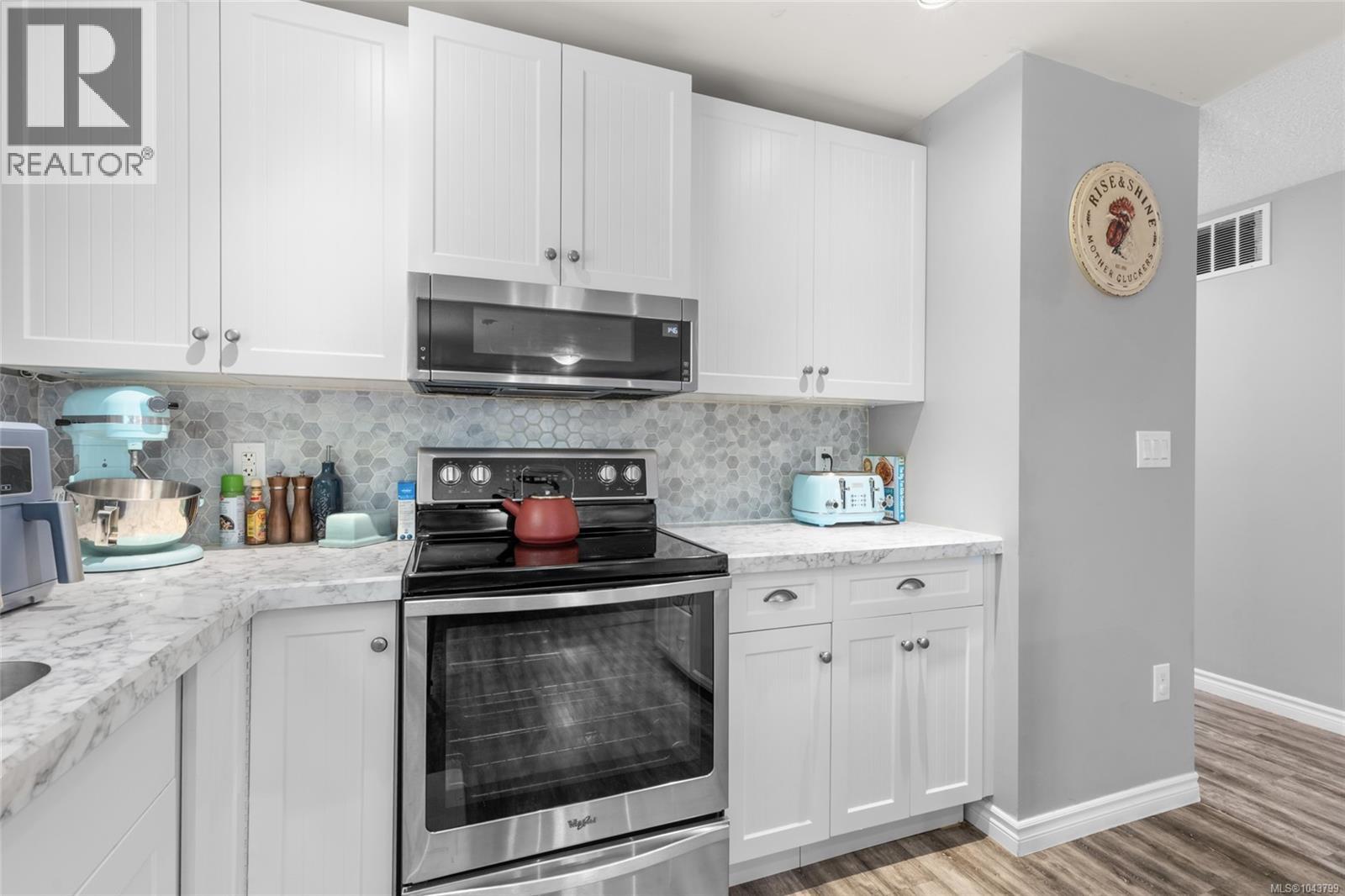 1630 Kristin Way - 9