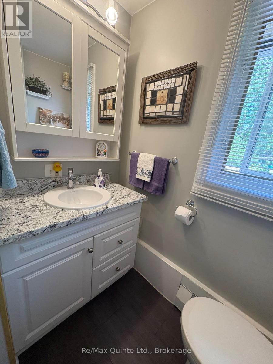 14 BAY AVENUE - 23