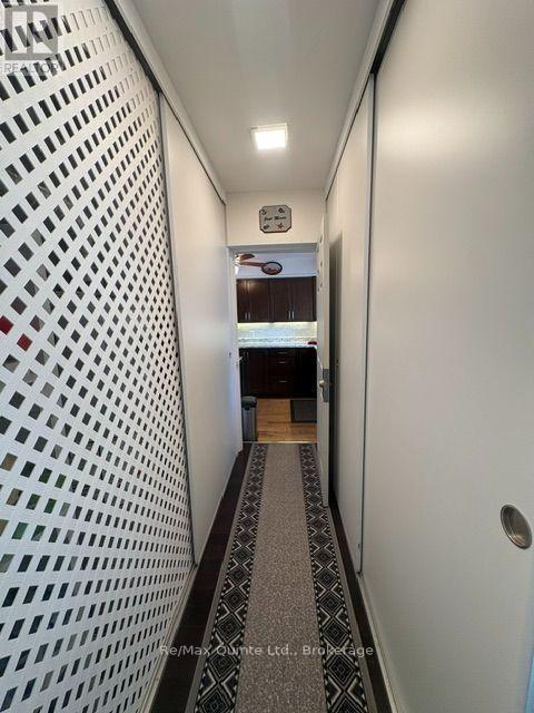14 BAY AVENUE - 27
