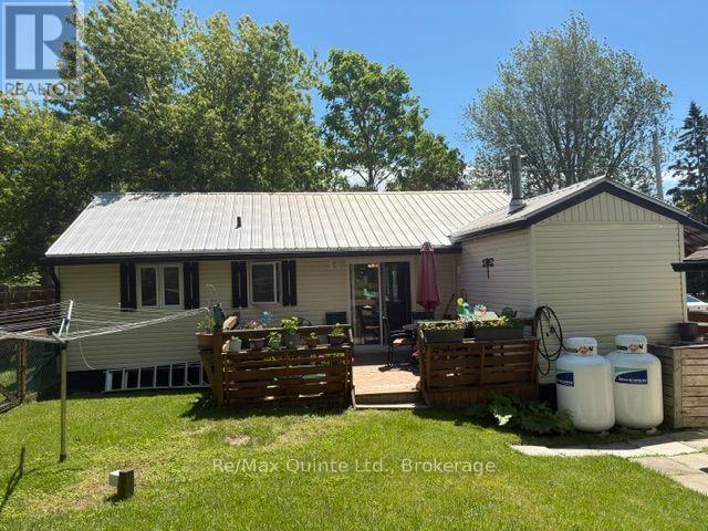 14 BAY AVENUE - 28