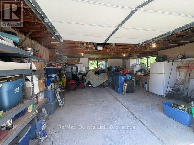 14 BAY AVENUE - 32