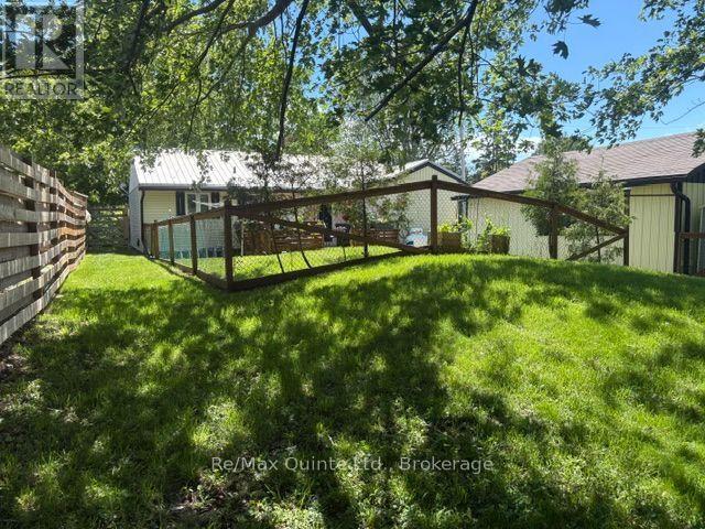14 BAY AVENUE - 29