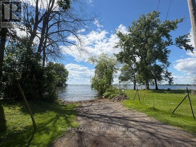 14 BAY AVENUE - 34