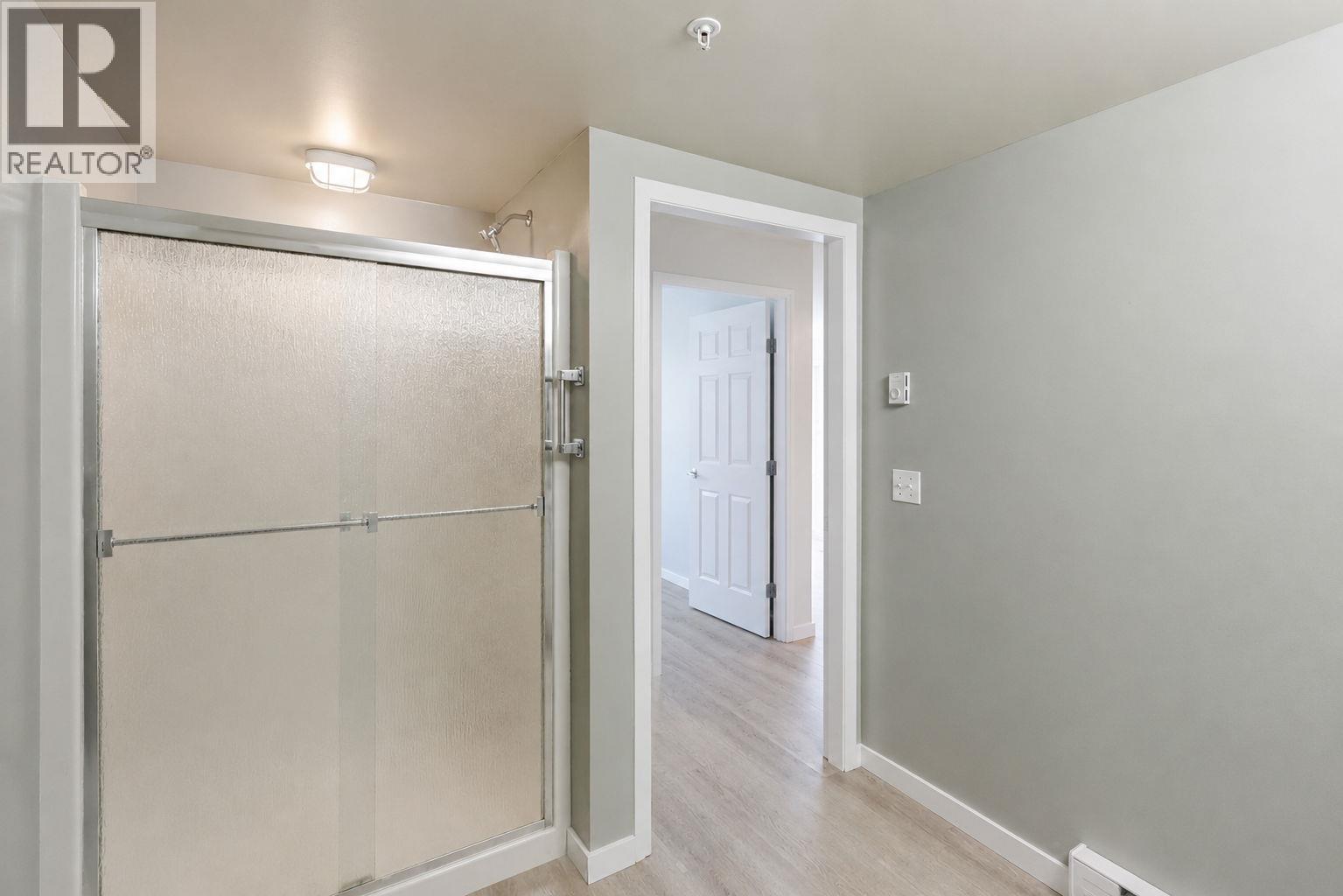 #105 265 Froelich Road - 15