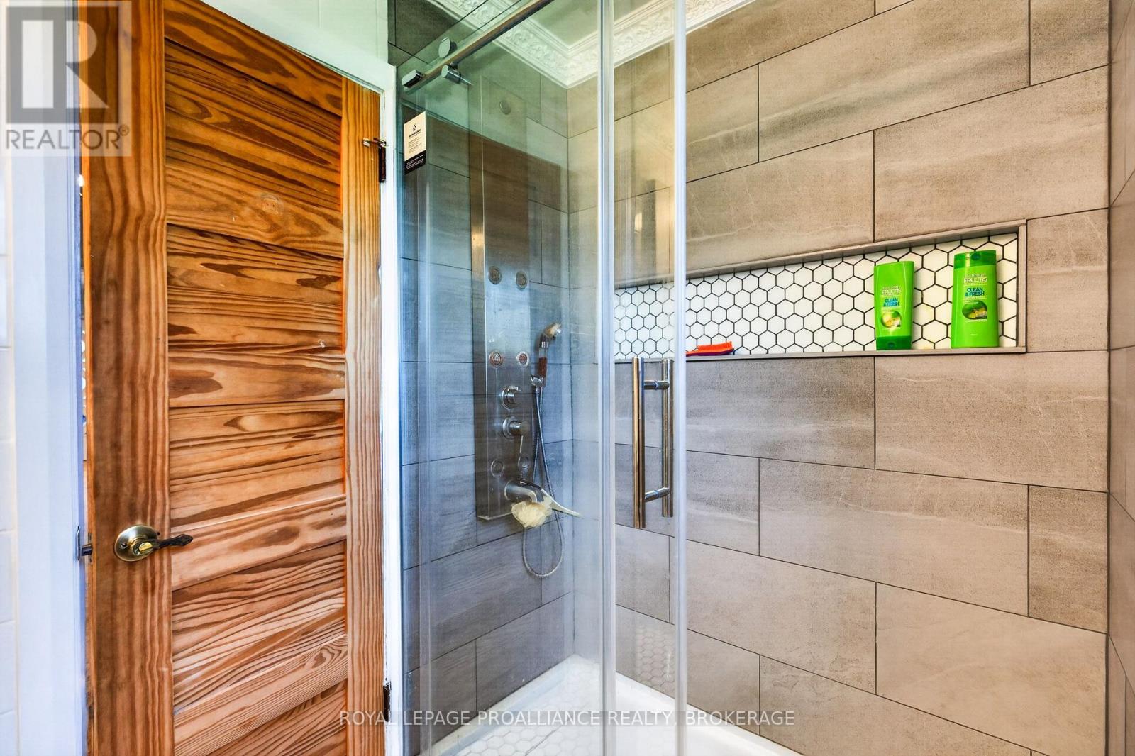 2219 MCKENDRY ROAD - Image 15