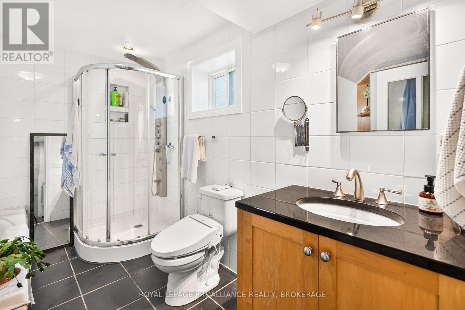2219 MCKENDRY ROAD - Image 27
