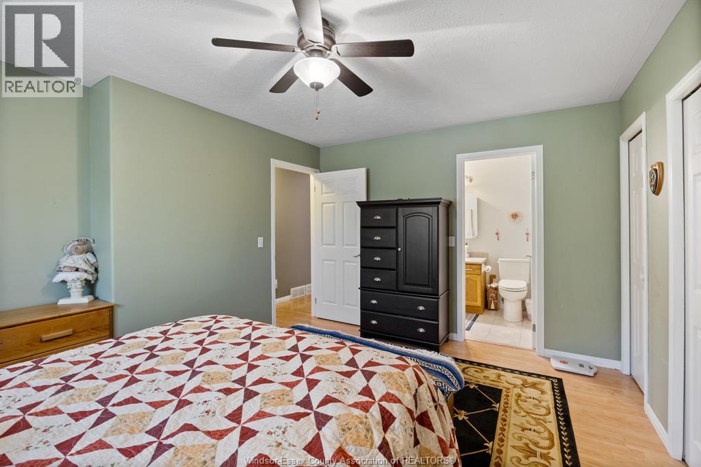 7841 COLLISON Sideroad - 19