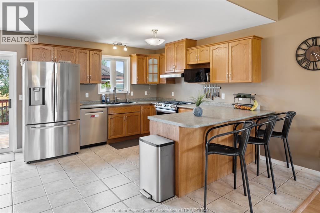 7841 COLLISON Sideroad - 12