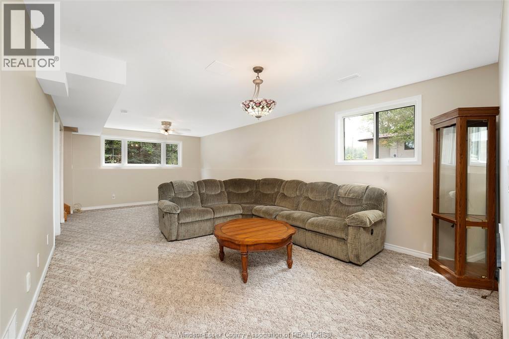 951 WRIDE AVENUE - 22