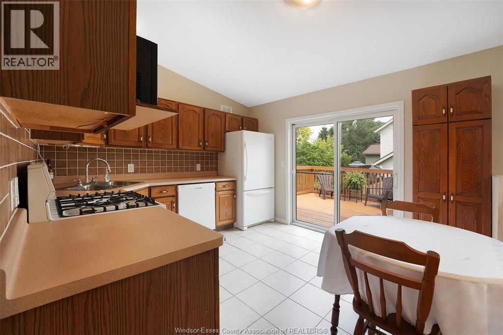 951 WRIDE AVENUE - 12