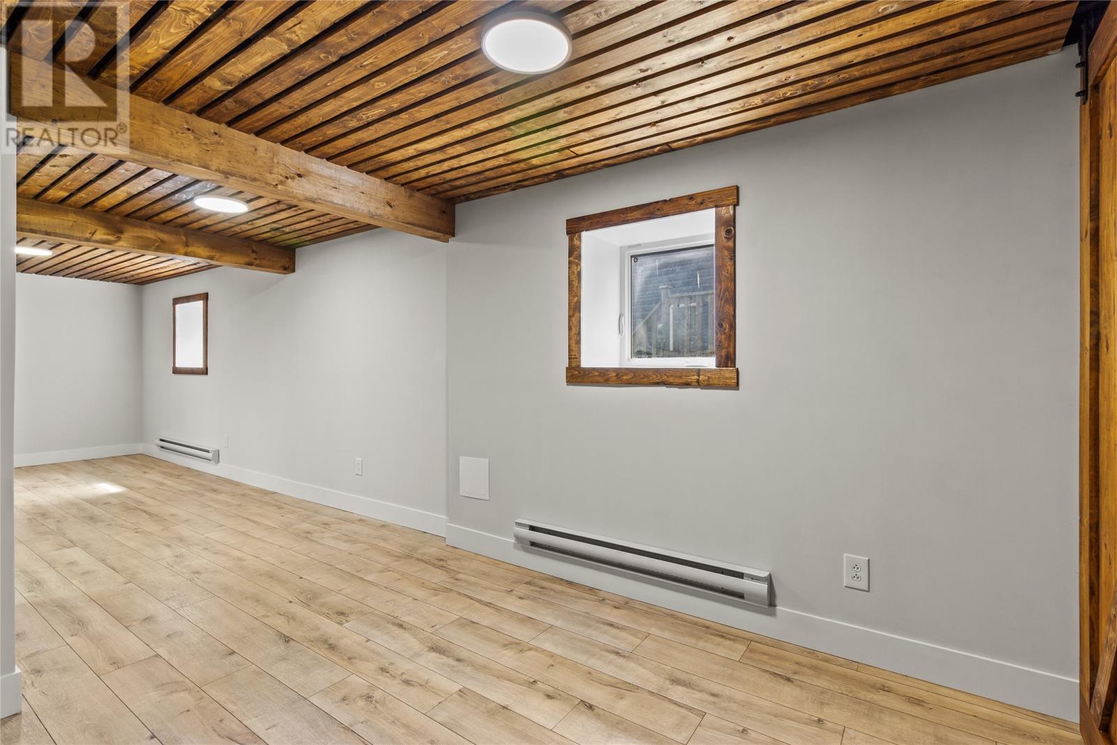 9 Agustus Avenue - Image 26