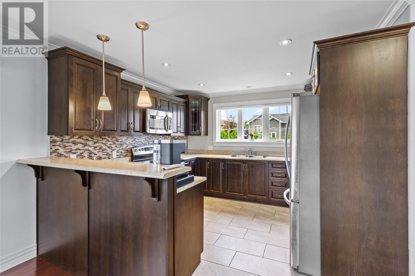 9 Agustus Avenue - Image 3
