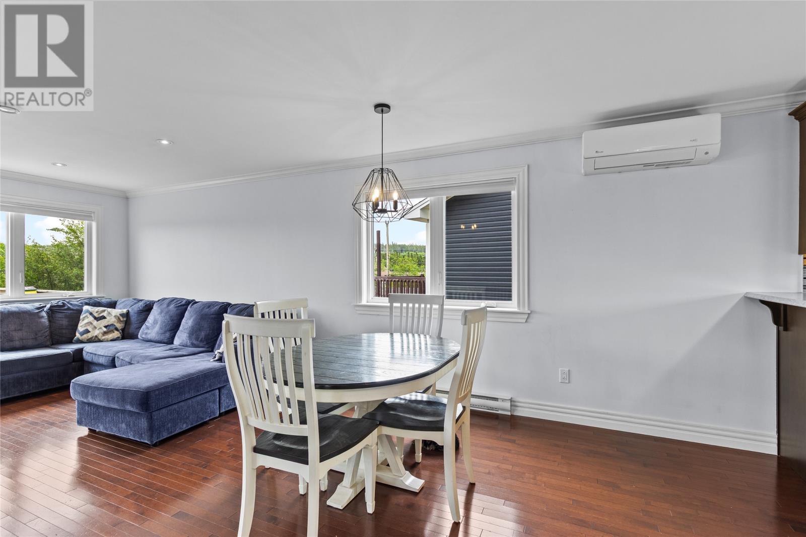 9 Agustus Avenue - Image 7