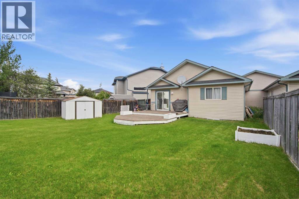109 Canoe Square SW - 36