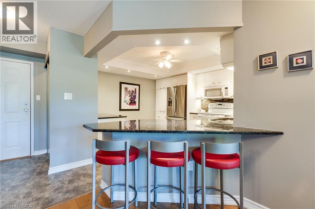 #203 5080 PINEDALE Avenue - Image 3