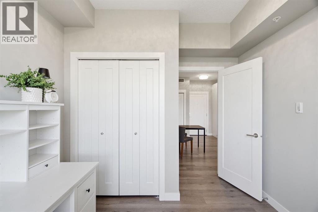 #419 10 Walgrove Walk SE - 32