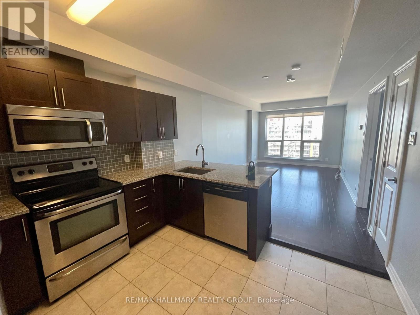 1 Bed, 1 Bath House for Rent in Ottawa – 2105 – 242 RIDEAU STREET, Ottawa – MLS# X13589618 - Image 10