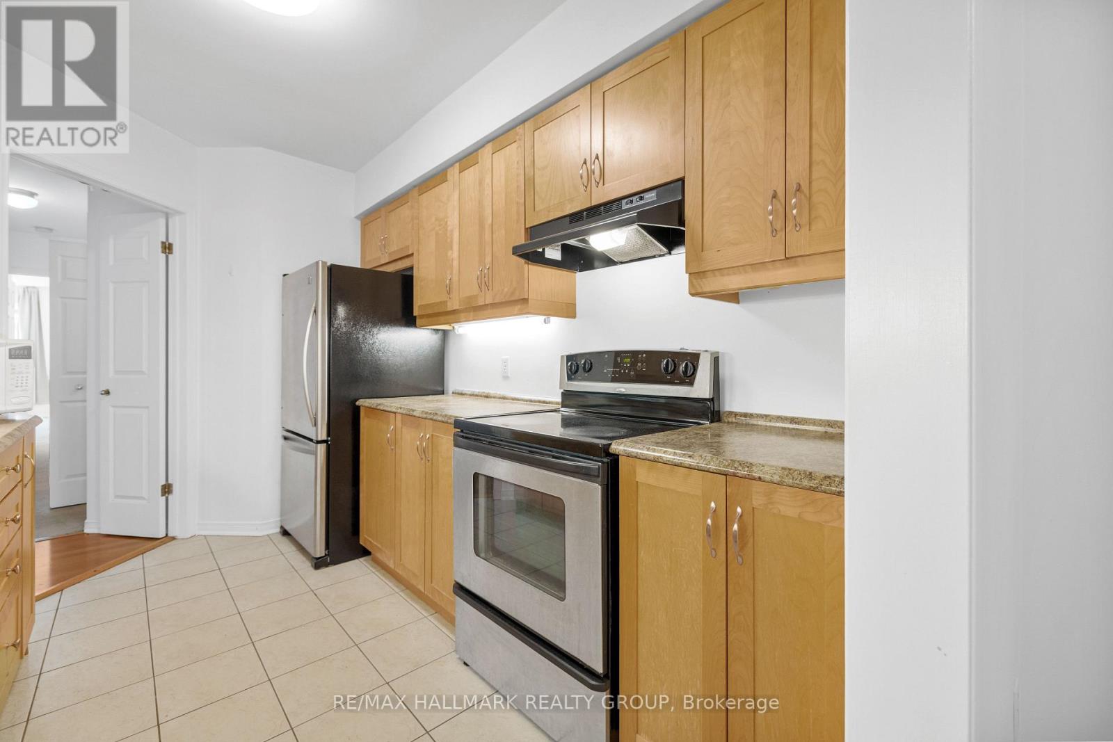 2 Bed, 2 Bath House for Rent in Ottawa – 2 – 19 MONTCALM STREET, Ottawa – MLS# X13589630 - Image 11