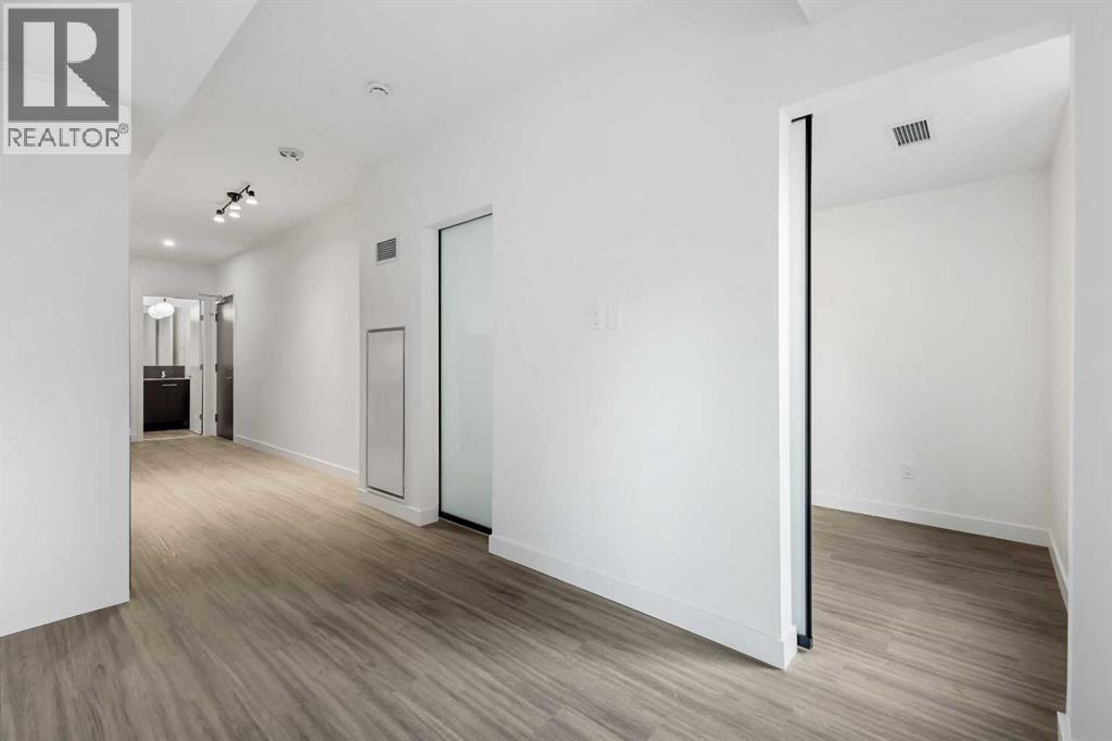 #207 730 2 Avenue SW - 18
