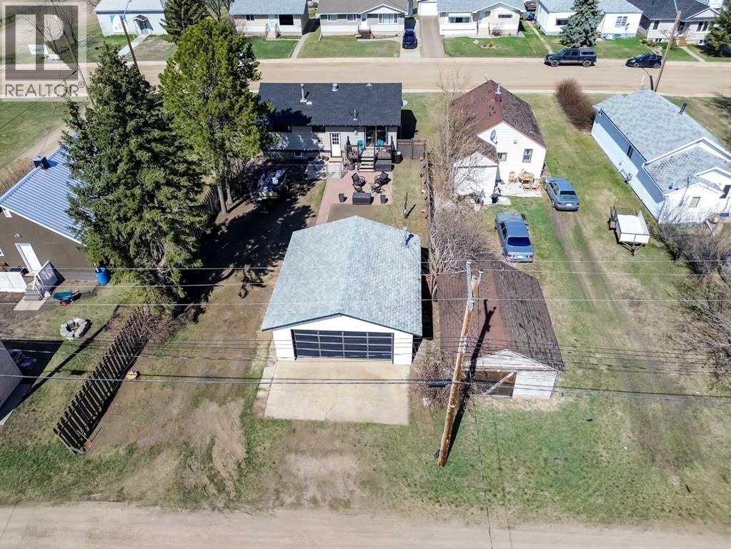 4923 51 Avenue - 32