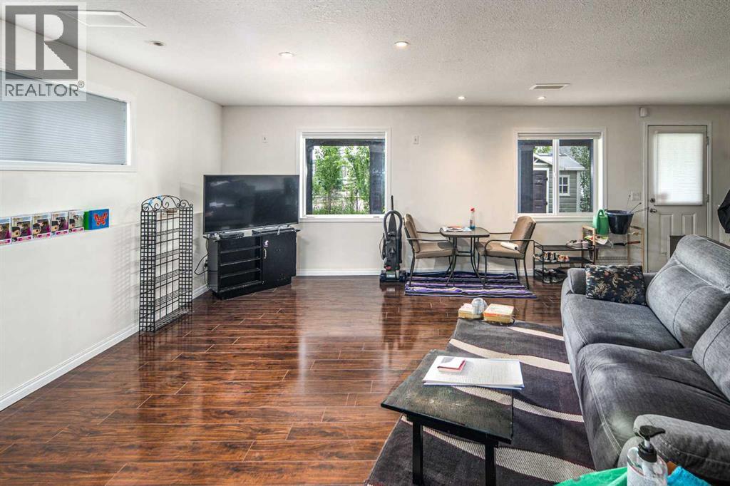 125 Silverado Range Cove SW - 35
