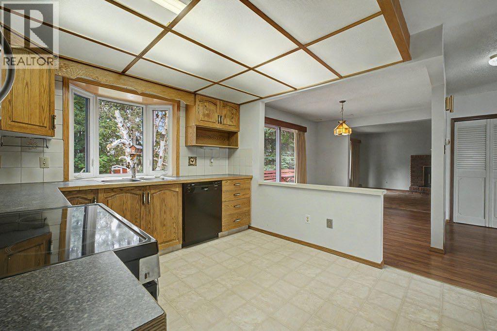 11019 Bradbury Drive SW - 32