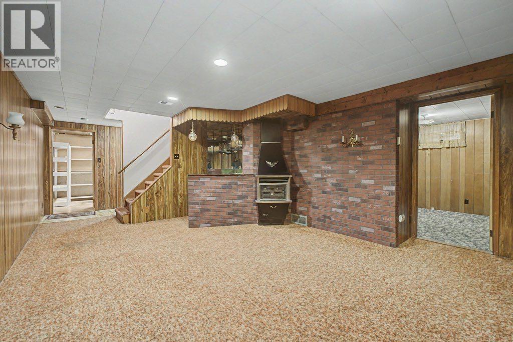 11019 Bradbury Drive SW - 41