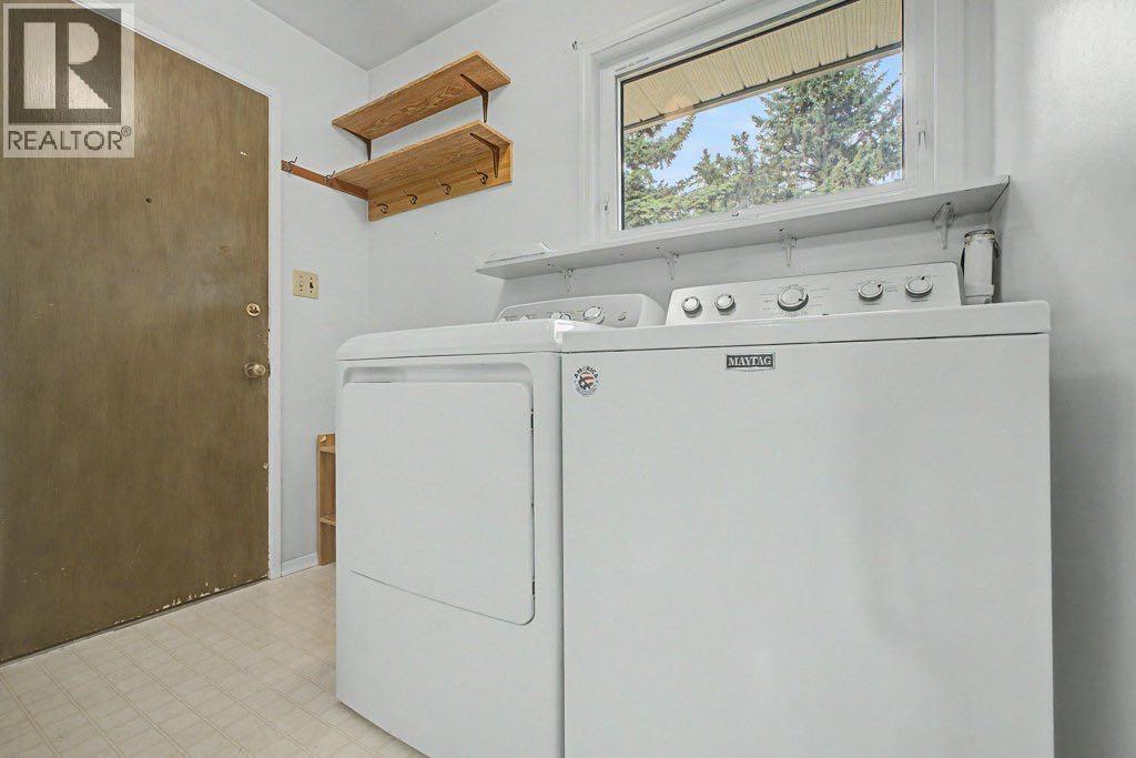 11019 Bradbury Drive SW - 33