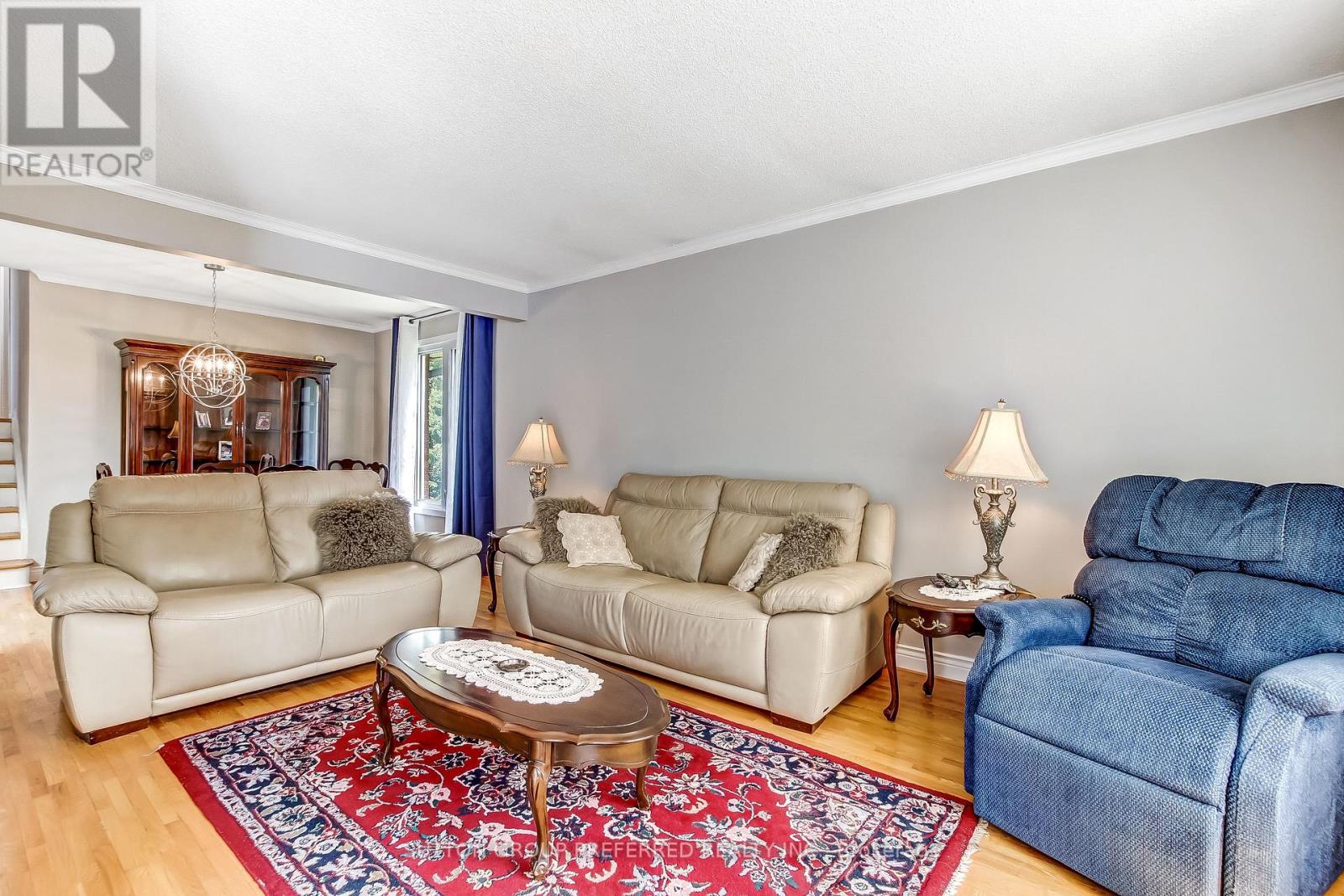 130 FUNDY AVENUE - 16