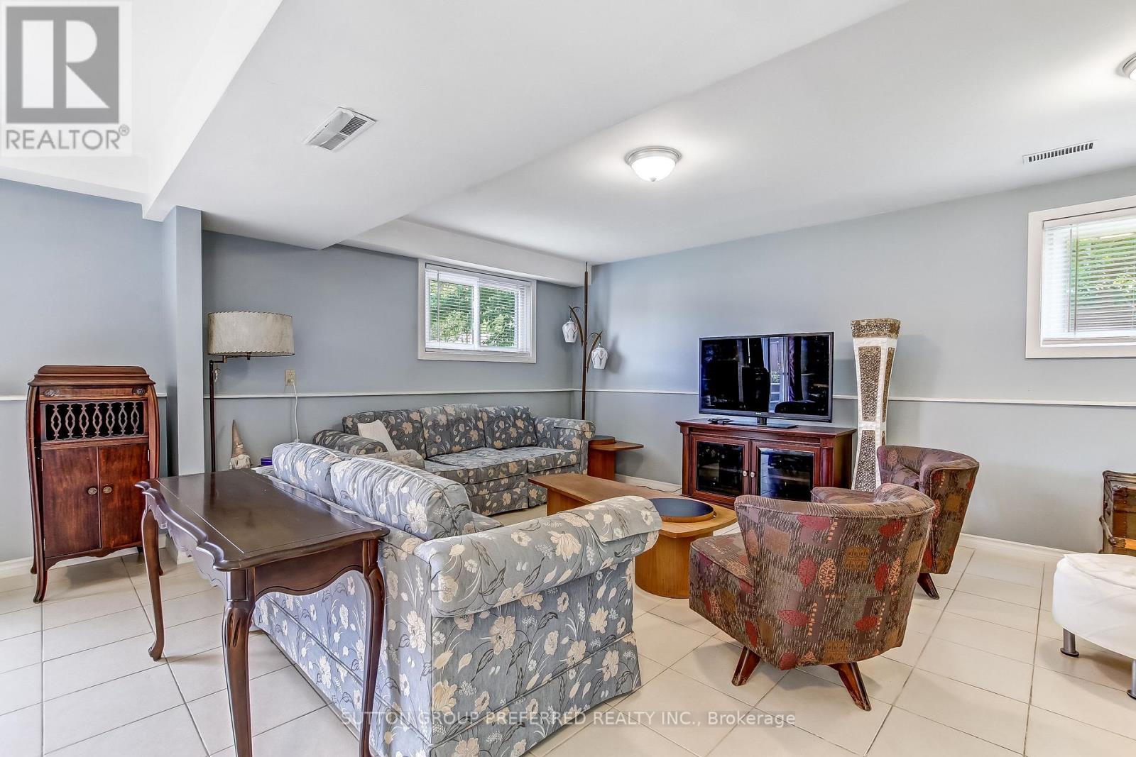 130 FUNDY AVENUE - 26