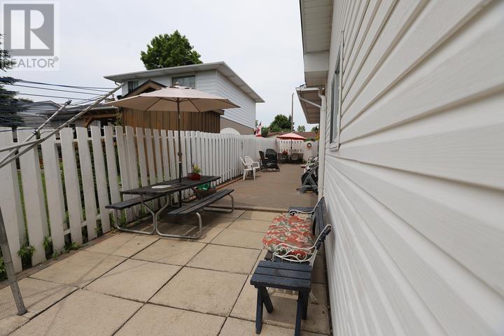170 Laronde AVE - 10