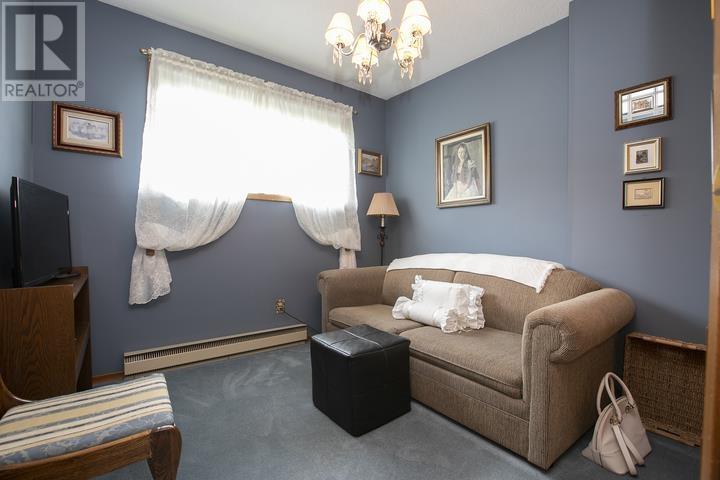 170 Laronde AVE - 37