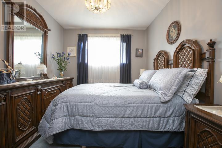 170 Laronde AVE - 35
