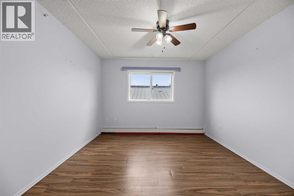 #210 4514 54 Avenue - 10