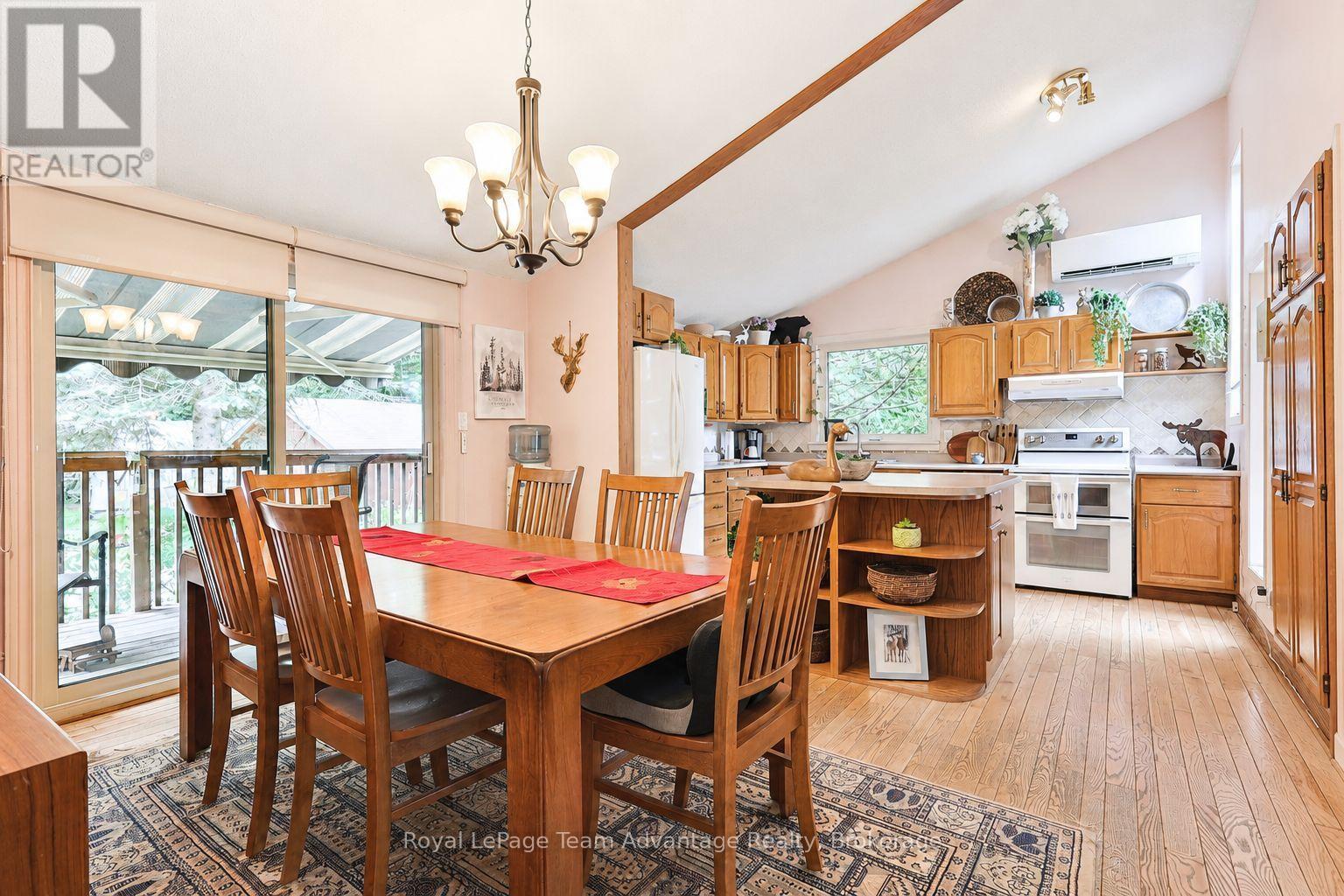 30 BARTLETT DRIVE - 18