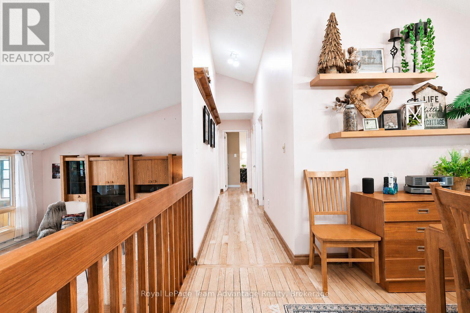 30 BARTLETT DRIVE - 22