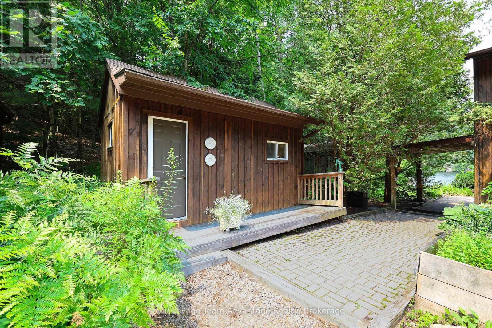 30 BARTLETT DRIVE - 38
