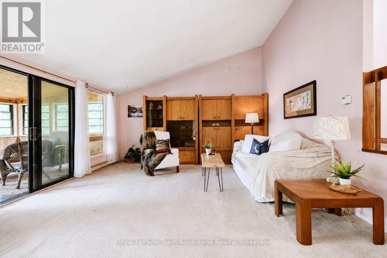 30 BARTLETT DRIVE - 9