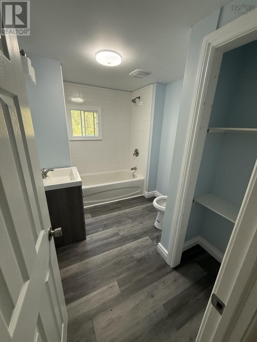 1600 Lingan Road - 15