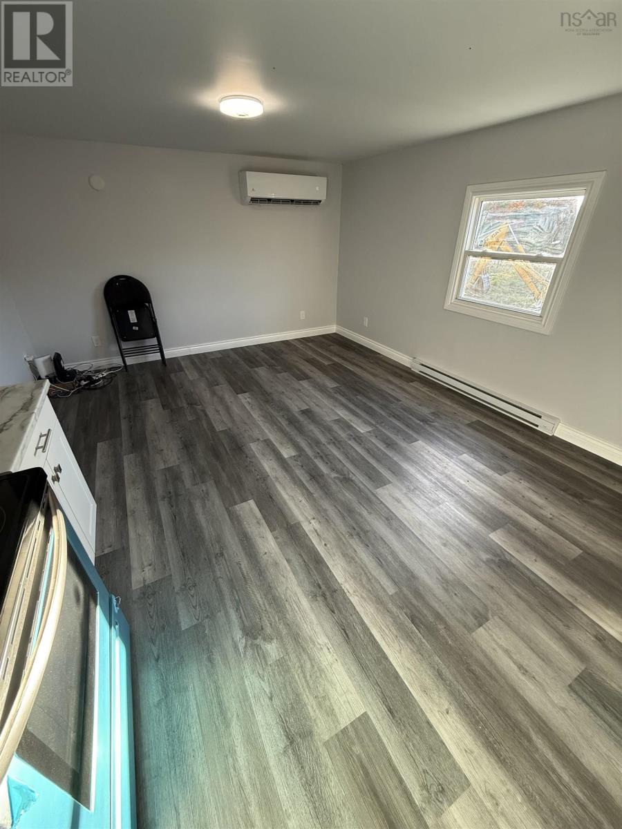 1600 Lingan Road - 6